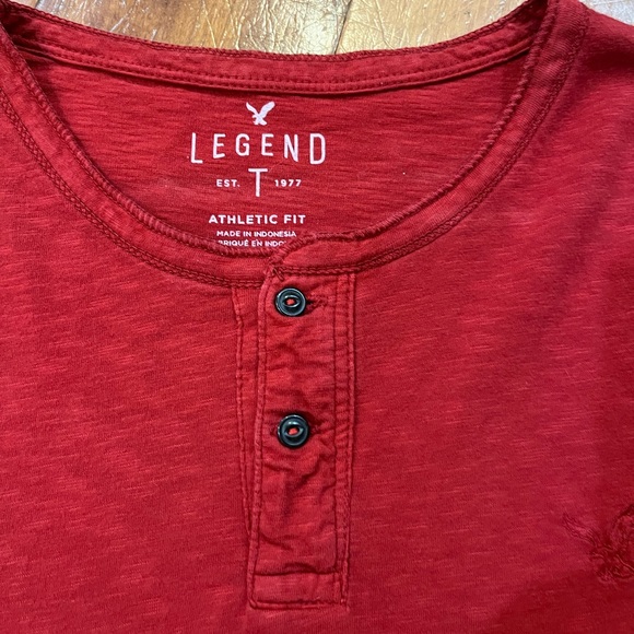 American Eagle tee - Picture 2 of 3